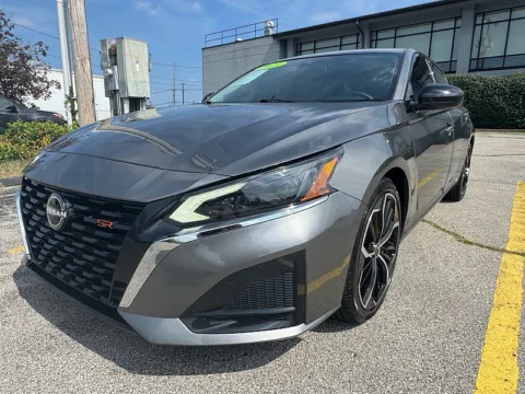 Another view of 2023 Nissan Altima 2.5 SR Sedan for sale in Frankfort, KY at EZ Car Connection