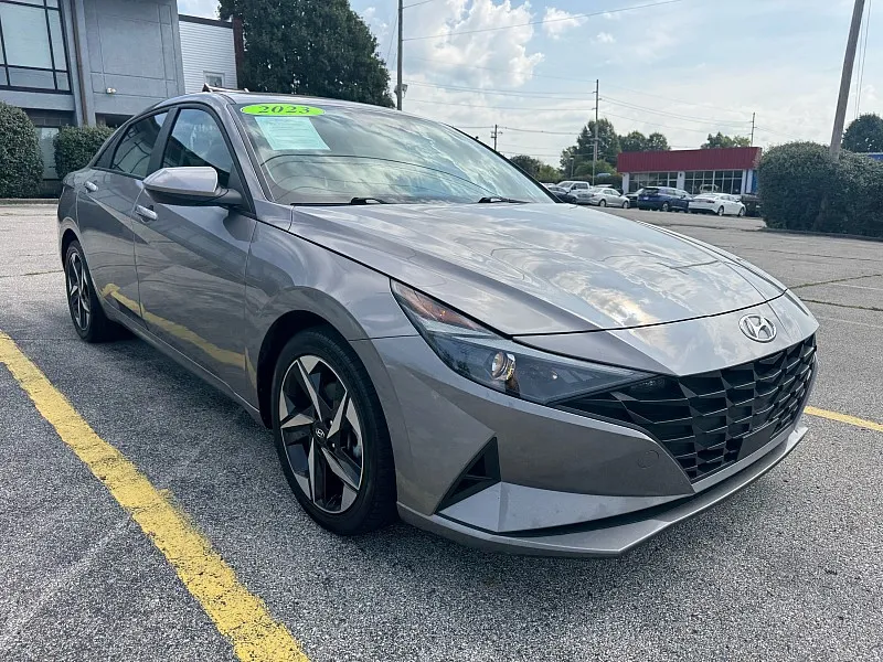 Gray 2023 Hyundai Elantra SEL IVT for sale in Frankfort, KY
