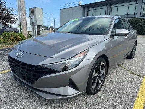 Another view of 2023 Hyundai Elantra SEL IVT for sale in Frankfort, KY at EZ Car Connection