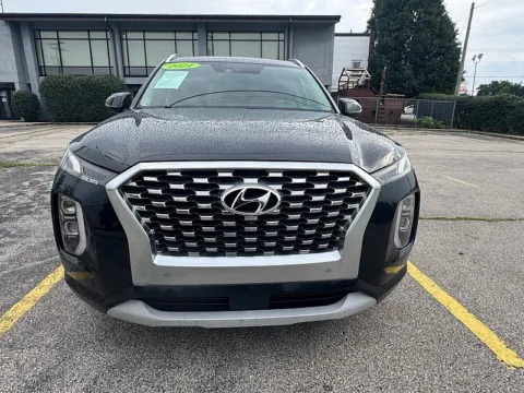 Photos of 2021 Hyundai Palisade Limited FWD for sale in Frankfort, KY at EZ Car Connection
