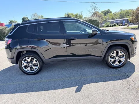 More photos of 2021 Jeep Compass Limited 4x4 at EZ Car Connection, KY
