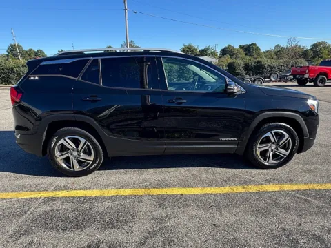More photos of 2021 GMC Terrain AWD 4dr SLT at EZ Car Connection, KY