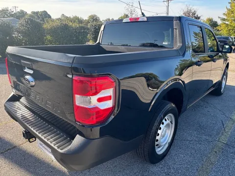 More photos of 2024 Ford Maverick XL FWD SuperCrew Hybrid at EZ Car Connection, KY