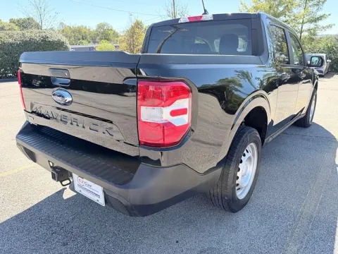 More photos of 2024 Ford Maverick XL FWD SuperCrew Hybrid at EZ Car Connection, KY