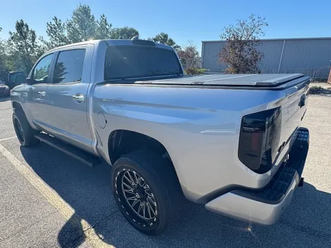 More photos of 2020 Toyota Tundra CrewMax Platinum 5.7L at EZ Car Connection, KY