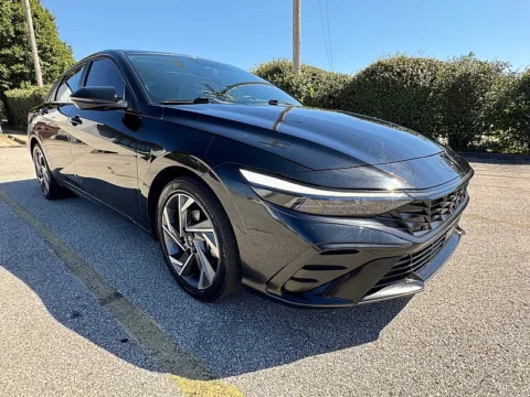 Another view of 2024 Hyundai Elantra Limited IVT for sale in Frankfort, KY at EZ Car Connection
