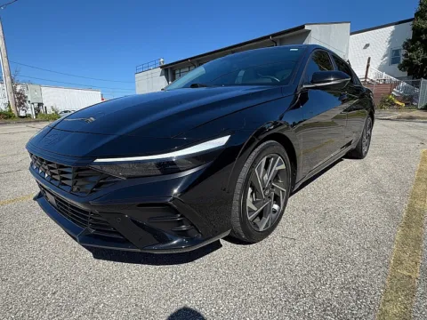 Black 2024 Hyundai Elantra Limited IVT for sale in Frankfort, KY