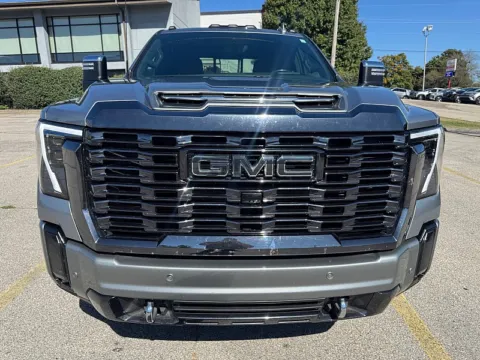 Photos of 2024 GMC Sierra 2500 HD Crew Cab 159" Denali Ultimate for sale in Frankfort, KY at EZ Car Connection