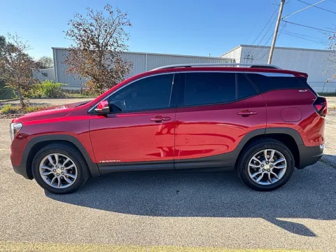 More photos of 2022 GMC Terrain AWD 4dr SLT at EZ Car Connection, KY