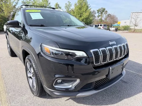 Black 2019 Jeep Cherokee 4d SUV 4WD Limited 2.0L Turbo for sale in Frankfort, KY