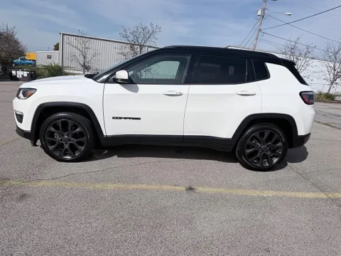 More photos of 2019 Jeep Compass 4d SUV FWD Limited at EZ Car Connection, KY