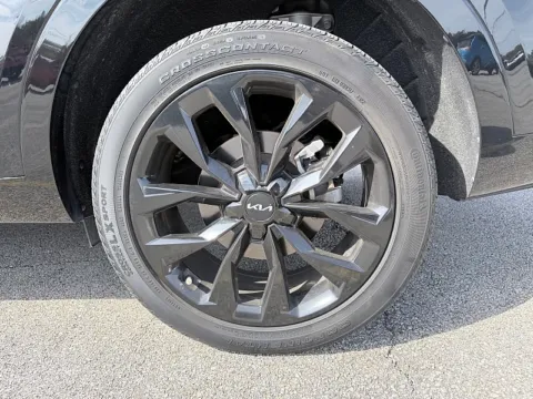 More photos of 2023 Kia Sorento SX Prestige AWD at EZ Car Connection, KY