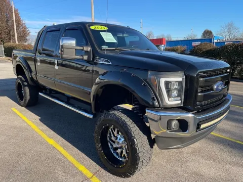 Black 2015 Ford Super Duty F-250 Crew Cab Lariat for sale in Frankfort, KY