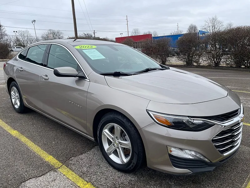 2022 Chevrolet Malibu 4dr Sdn LT for sale in Frankfort, KY