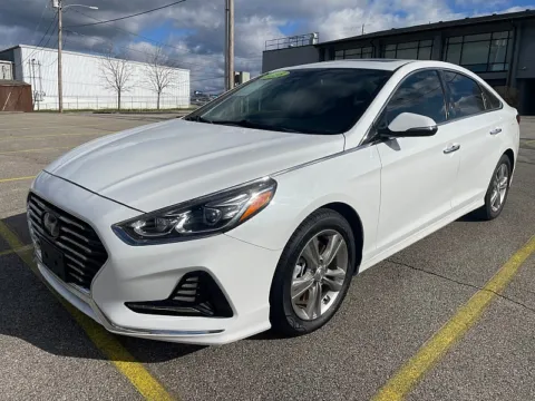 Another view of 2018 Hyundai Sonata 4d Sedan Limited 2.4L for sale in Frankfort, KY at EZ Car Connection