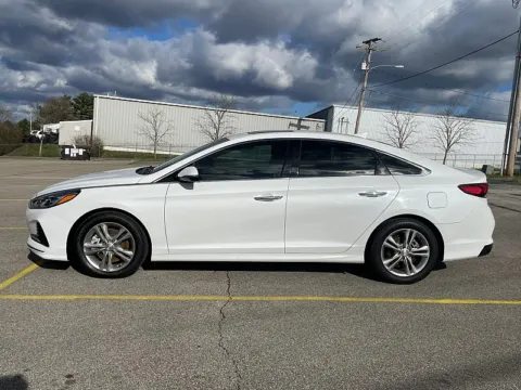 More photos of 2018 Hyundai Sonata 4d Sedan Limited 2.4L at EZ Car Connection, KY