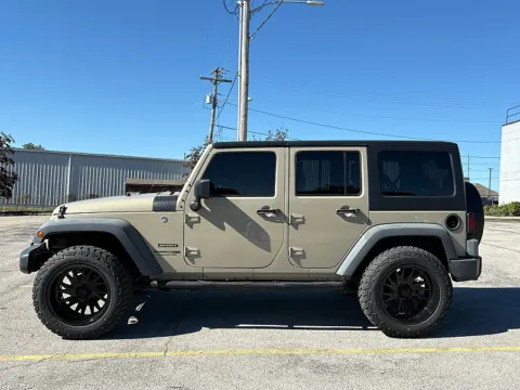 More photos of 2018 Jeep Wrangler JK Unlimited 4d SUV 4WD Sport at EZ Car Connection, KY