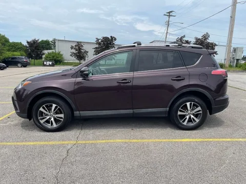 More photos of 2017 Toyota RAV4 4d SUV FWD XLE at EZ Car Connection, KY