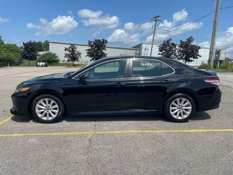 More photos of 2019 Toyota Camry 4d Sedan LE at EZ Car Connection, KY