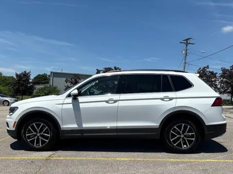 More photos of 2021 Volkswagen Tiguan 2.0T SE FWD at EZ Car Connection, KY