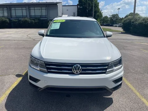 Photos of 2021 Volkswagen Tiguan 2.0T S 4MOTION for sale in Frankfort, KY at EZ Car Connection