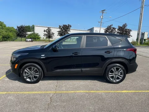More photos of 2022 Kia Seltos LX IVT AWD at EZ Car Connection, KY