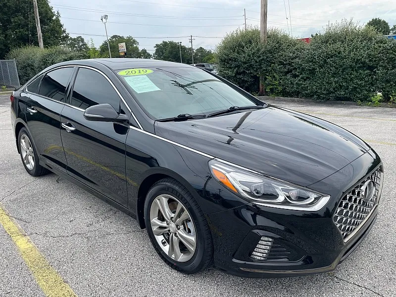 Beige 2019 Hyundai Sonata 4d Sedan Limited 2.4L for sale in Frankfort, KY