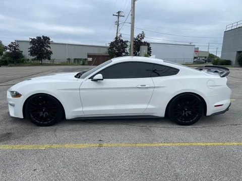 More photos of 2020 Ford Mustang 2d Fastback Eco Premium at EZ Car Connection, KY