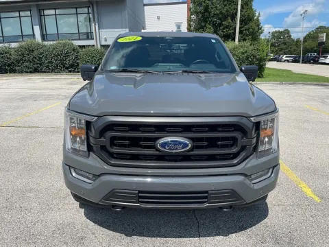 Photos of 2021 Ford F-150 XLT SuperCrew 5.5' Box for sale in Frankfort, KY at EZ Car Connection