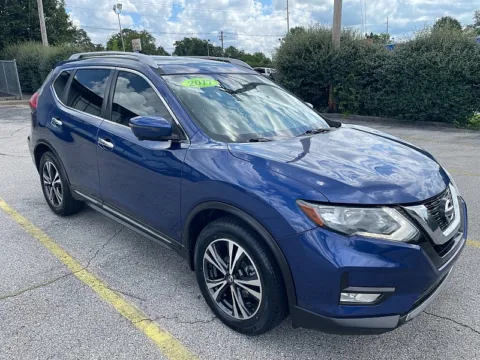 Blue 2017 Nissan Rogue 4d SUV FWD SL for sale in Frankfort, KY