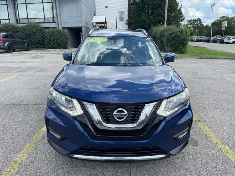 Photos of 2017 Nissan Rogue 4d SUV FWD SL for sale in Frankfort, KY at EZ Car Connection