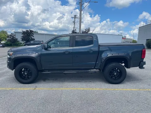 More photos of 2020 Chevrolet Colorado Crew Cab LT at EZ Car Connection, KY