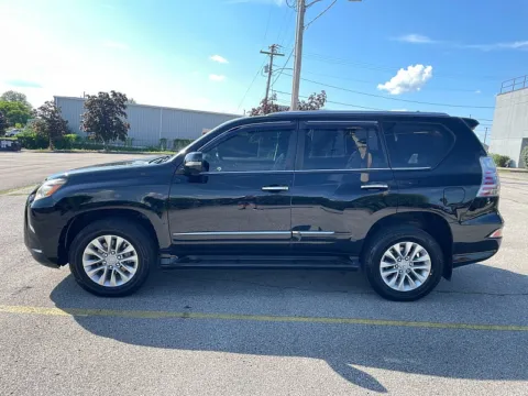 More photos of 2014 Lexus GX 460 4WD 4dr w/Premium Pkg at EZ Car Connection, KY
