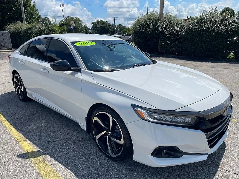 White 2021 Honda Accord Sedan Sport 1.5T CVT for sale in Frankfort, KY