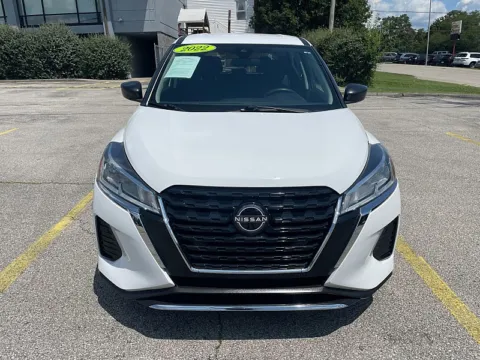Photos of 2022 Nissan Kicks S FWD for sale in Frankfort, KY at EZ Car Connection