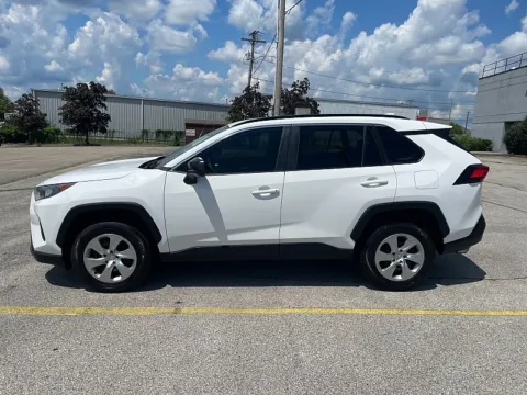 More photos of 2021 Toyota RAV4 LE FWD at EZ Car Connection, KY