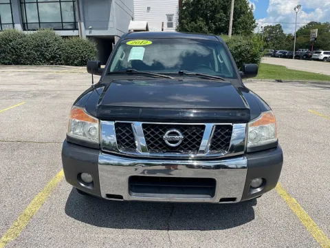 Photos of 2012 Nissan Titan Crew Cab SV for sale in Frankfort, KY at EZ Car Connection