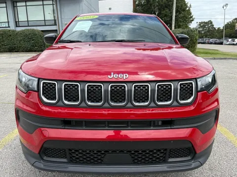 Photos of 2023 Jeep Compass Sport 4x4 for sale in Frankfort, KY at EZ Car Connection