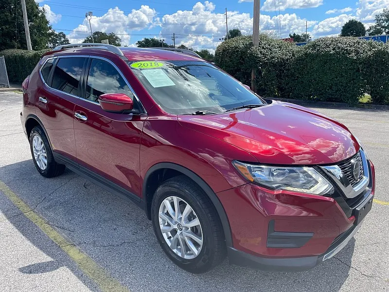 Red 2018 Nissan Rogue 4d SUV AWD SV for sale in Frankfort, KY