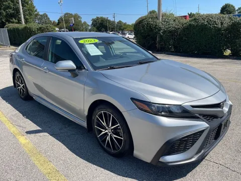 Silver 2023 Toyota Camry SE Auto for sale in Frankfort, KY