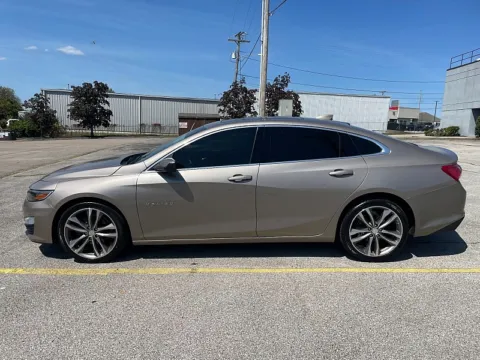 More photos of 2022 Chevrolet Malibu 4dr Sdn LT at EZ Car Connection, KY