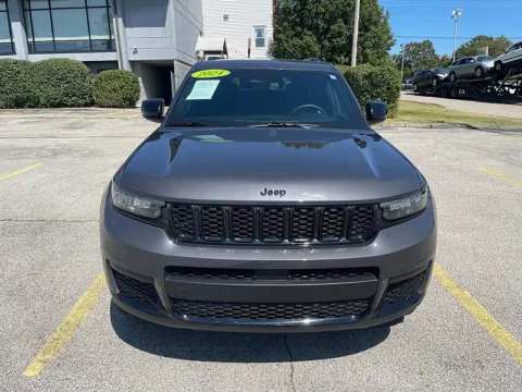 Photos of 2024 Jeep Grand Cherokee L Laredo 4x4 for sale in Frankfort, KY at EZ Car Connection