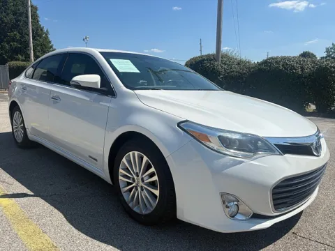 Black 2013 Toyota Avalon Hybrid 4d Sedan XLE Touring for sale in Frankfort, KY