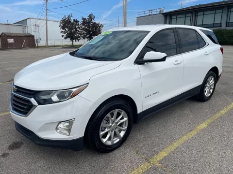 Another view of 2020 Chevrolet Equinox 4d SUV FWD LT w/1LT for sale in Frankfort, KY at EZ Car Connection