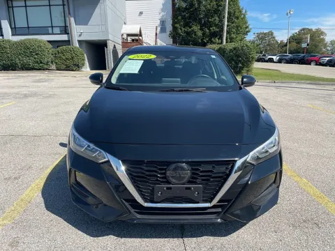 Photos of 2022 Nissan Sentra SV CVT for sale in Frankfort, KY at EZ Car Connection