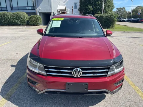 Photos of 2020 Volkswagen Tiguan 4d SUV SEL for sale in Frankfort, KY at EZ Car Connection