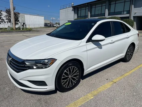 Another view of 2019 Volkswagen Jetta 4d Sedan 1.4T SE for sale in Frankfort, KY at EZ Car Connection