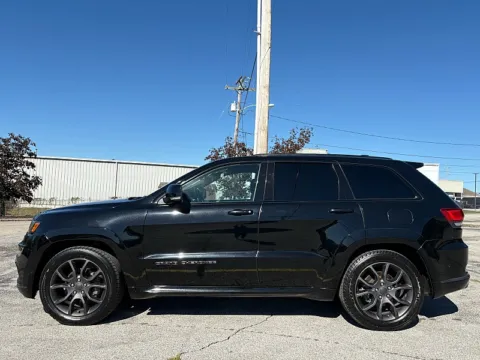 More photos of 2020 Jeep Grand Cherokee 4d SUV 4WD Overland V6 at EZ Car Connection, KY
