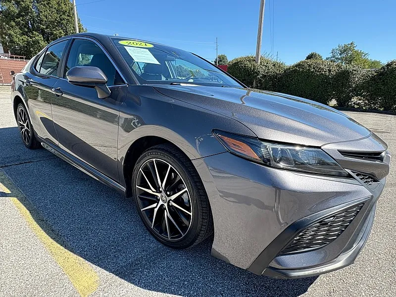 2021 Toyota Camry SE Auto for sale in Frankfort, KY