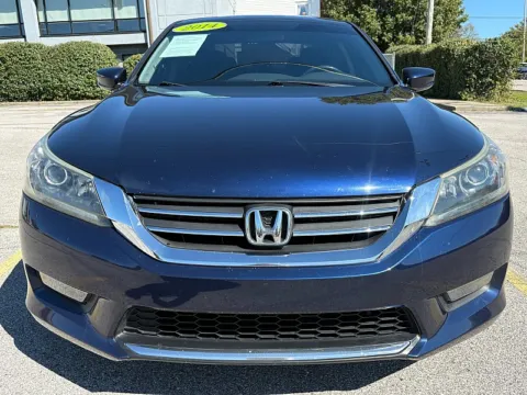 Photos of 2014 Honda Accord Sedan 4d Sport CVT for sale in Frankfort, KY at EZ Car Connection
